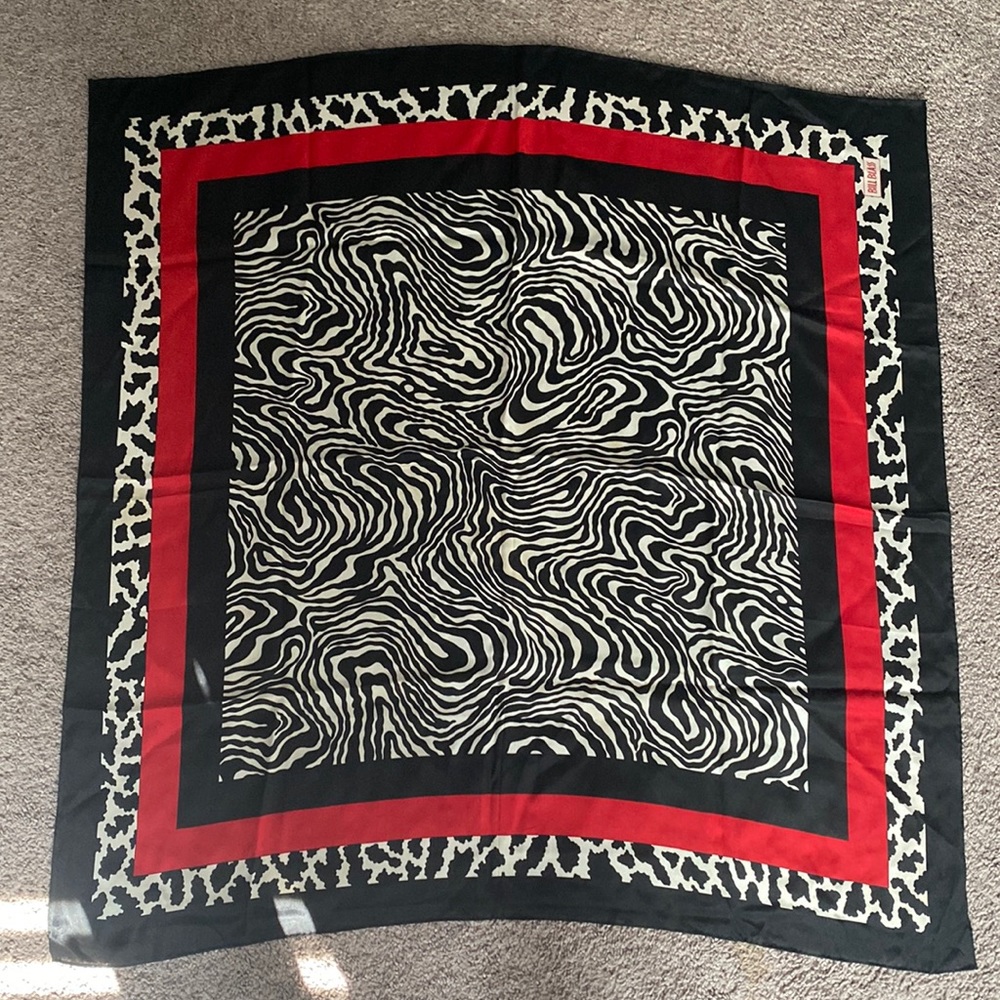 Silk scarf